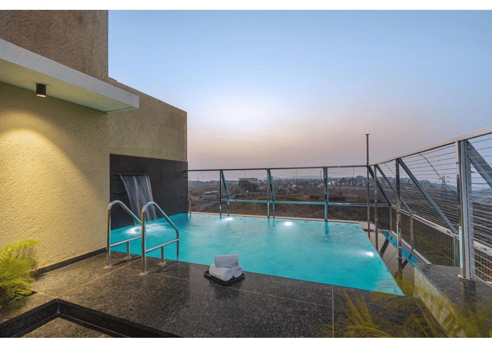 Mountain Glory 8Bhk By Tensorstays, Pool & Theater Igatpuri Bagian luar foto